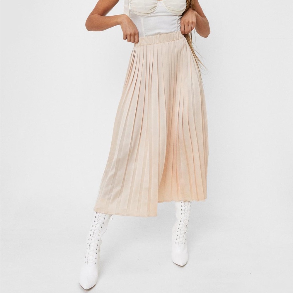 Pleated satin midi skirt
